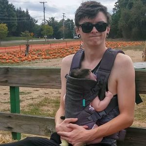 Meet your Posher, Joshua